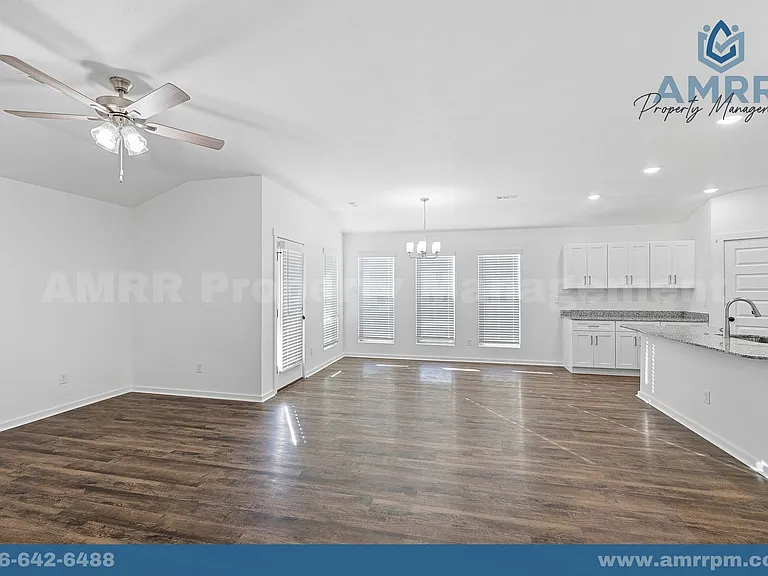 1007 SW 3rd Ave — Photo 24