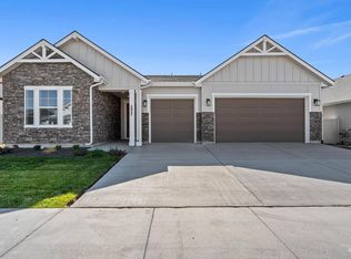 5935 W Ladle Rpds, Meridian, ID 83646