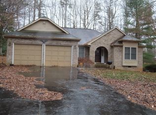 112 Jefferson Ave, Locust Grove, VA 22508