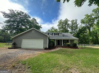 2194 Broome Rd, Hephzibah, GA 30815