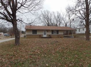 1101 S Jackson St, El Dorado Springs, MO 64744