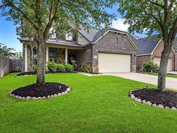 3rd image of 29022 Pinnacle Ridge Dr