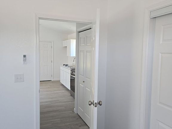 5th image of 3421 E McKinley Ave APT 3