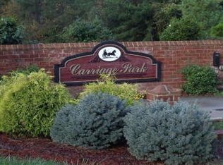 7944 Carriage Park Dr, Roanoke, VA 24019