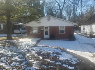 6819 Indian Hill Rd, Cincinnati, OH 45227