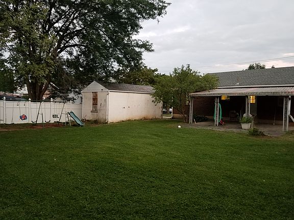 4th image of 2725 Liberty St