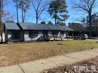 925 Griffis St, Cary, NC 27511