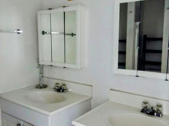 Double sinks in the Master bathroom