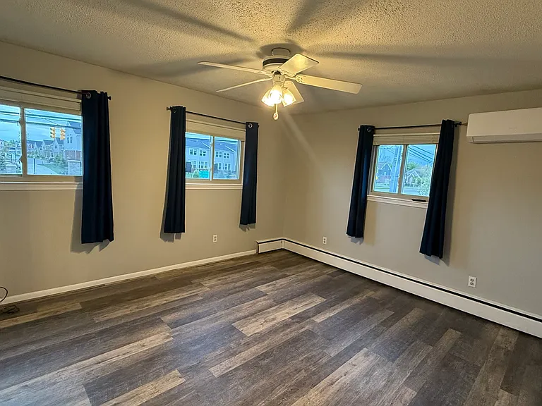 835 E Long Lake Rd — Photo 22