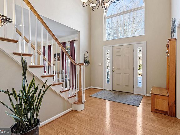 2nd image of 5 Exeter Pl