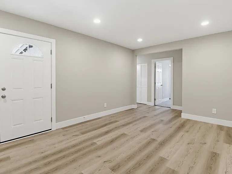 54th Street 2987 #2-3 Rear Units — Photo 5