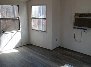 1115 Sandys Playschool Rd #1115, Walnut Cove, NC 27052