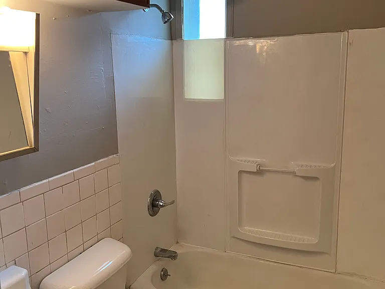 1308 Lafayette Ave — Photo 3