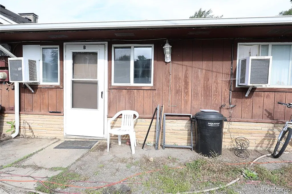 1 bed, 1.0 bath, 462 sqft, $975 — Photo 1