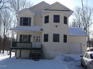 1912 Pine Rdg, Bushkill, PA 18324