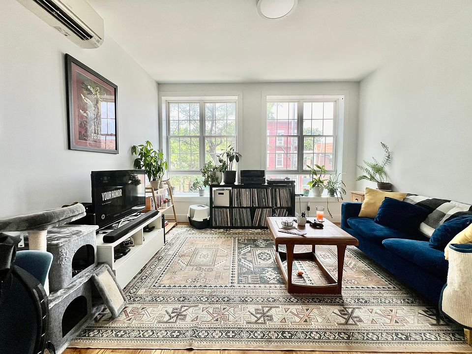 1st image of 225 Howard Ave #2F