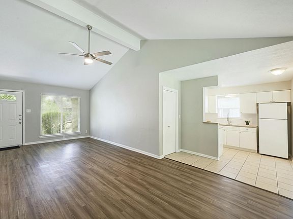 2nd image of 8527 Maine Dr