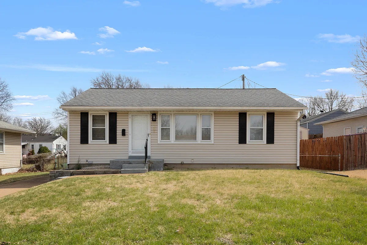 Building Photo - 4406 Lindscott Ave