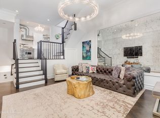 153 Charles St #9, New York, NY 10014