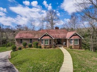 516 Winding River Ln, Sparta, TN 38583
