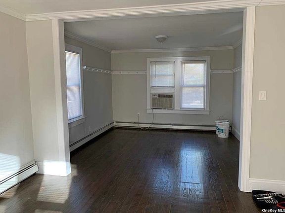 4th image of 318 Linden St