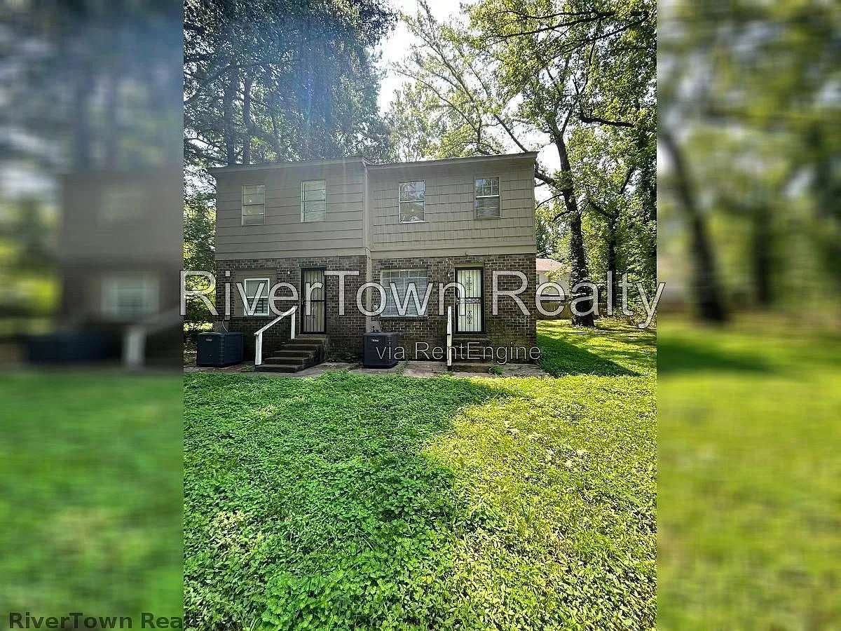 2 bed, 1.5 bath, 1292 sqft, $995 — Photo 3