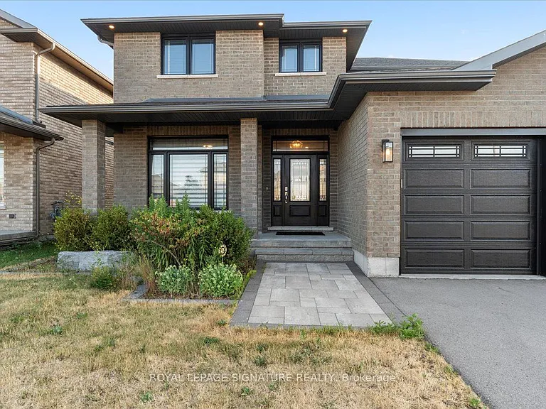 12 Hummingbird Dr — Photo 3