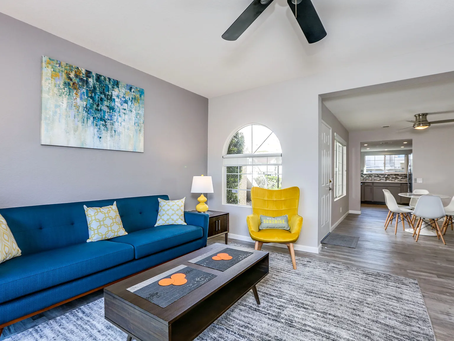 2 bed, 1175 sqft, $2,500 — Photo 4
