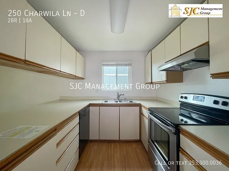 250 Charwila Ln #D — Photo 3