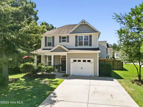 107 Bungalow Road, Holly Ridge, NC 28445