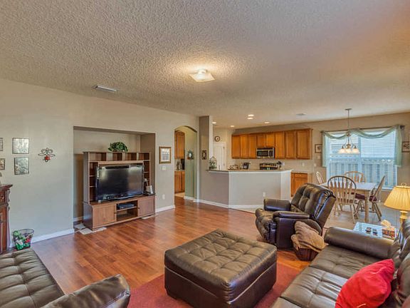 3rd image of 1524 Tawny Marsh Ct