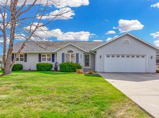 5901 Garden Grove Dr, Sheboygan, WI 53081