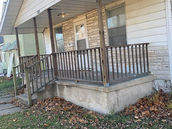 2nd image of 323 Birdsell St