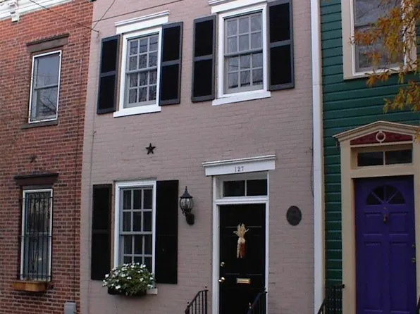 127 N Payne St, Alexandria, VA 22314
