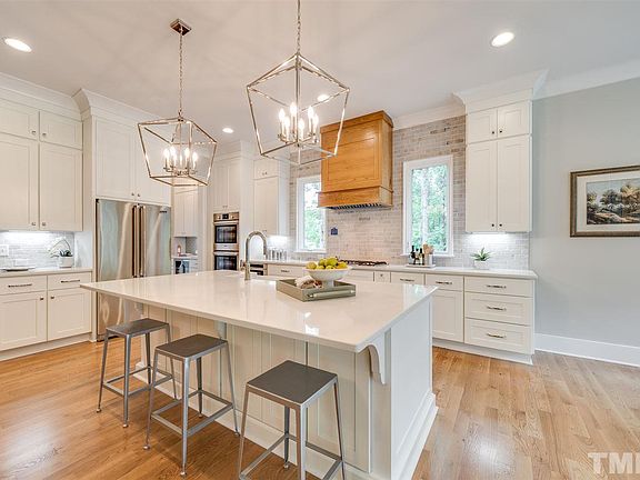 5th image of 4132 Green Chase Way