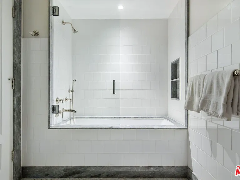 15225 Palisades Village Ln #205 — Photo 25