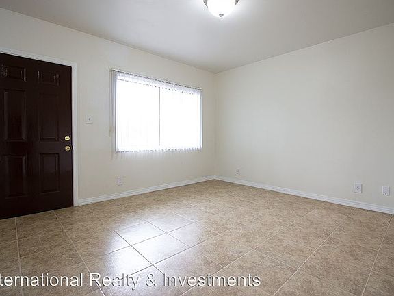 3rd image of 856 W 42nd St APT 6