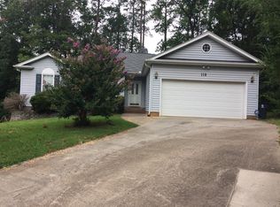 110 Whispering Pines Ct, Taylors, SC 29687