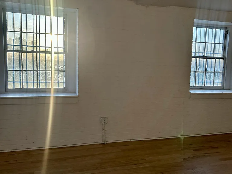 155 River St #BB — Photo 18