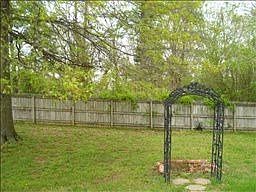 2nd image of 1165 Woodbridge Dr