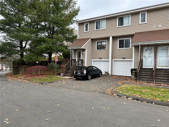 2nd image of 321 Monticello Dr #321