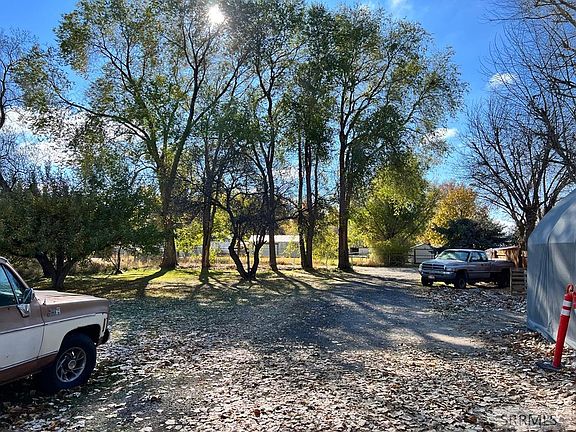 3rd image of 5256 E Steele Ave