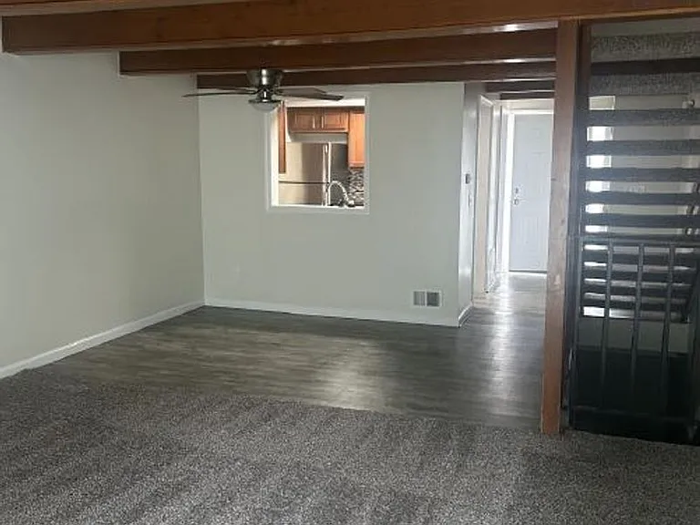 ESTATES ON MAIN — Photo 75