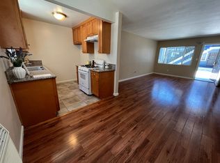 13760 Sherman Way, Van Nuys, CA 91405