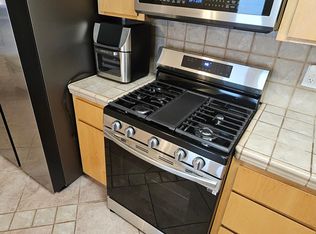6038 Green Glen Way, Sacramento, CA 95842