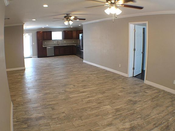 5th image of 5607 N 27th Dr