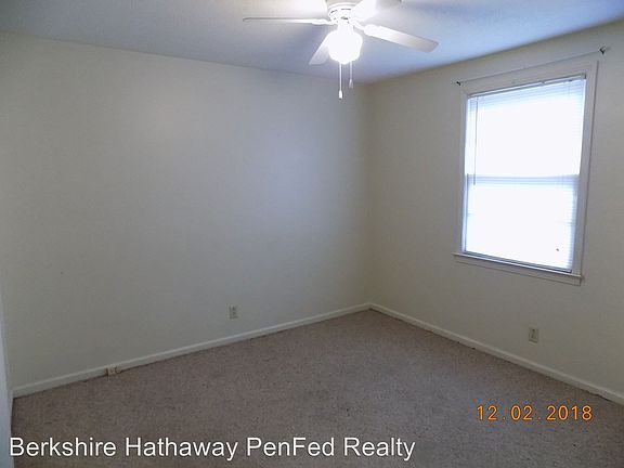 2nd image of 760 Bancroft Cir APT C