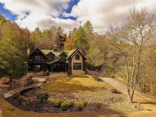 Large Barn Sevierville Real Estate 1 Homes For Sale Zillow