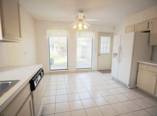 1121 Sequoyah Pl #F, Edmond, OK 73003