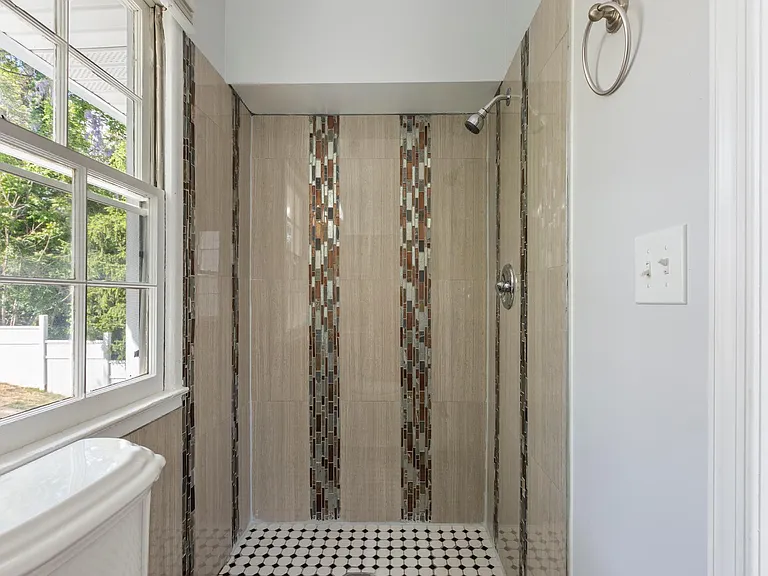 3726 Camden St SE — Photo 14